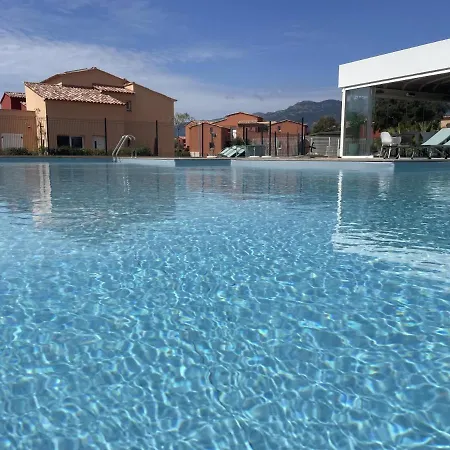 Hoteliere Les Hameaux De Saint Cyprien 35 M2 1 *