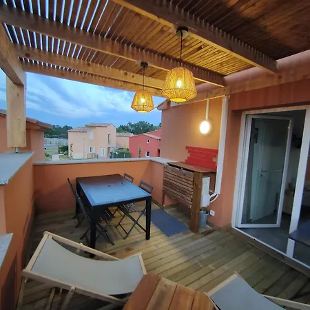 Hoteliere Les Hameaux De Saint Cyprien 35 M2 1 Леччи