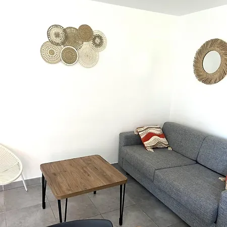 Апартаменты Hoteliere Les Hameaux De Saint Cyprien 35 M2 1 *