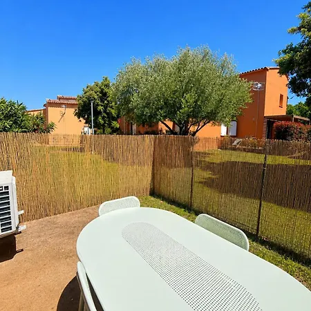 Hoteliere Les Hameaux De Saint Cyprien 35 M2 1