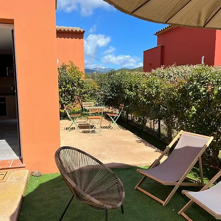 Hoteliere Les Hameaux De Saint Cyprien 35 M2 1 * Lecci