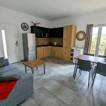 Résidence Hôtelière Les Hameaux De Saint Cyprien 35 M2 1 Appartamento Lecci