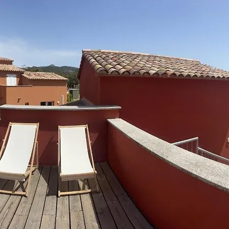 Hoteliere Les Hameaux De Saint Cyprien 35 M2 1