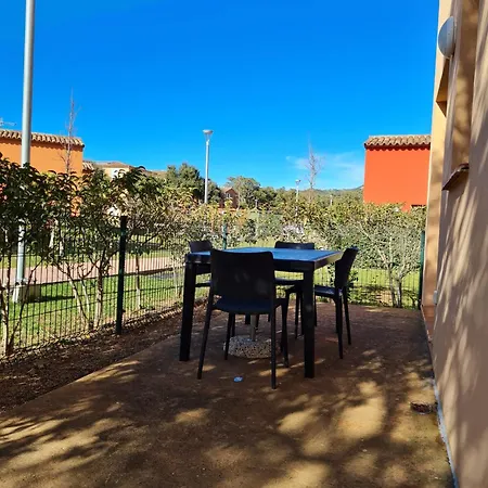 Appartement Hoteliere Les Hameaux De Saint Cyprien 35 M2 1 *