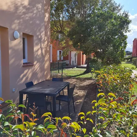 Hoteliere Les Hameaux De Saint Cyprien 35 M2 1 Apartment Lecci