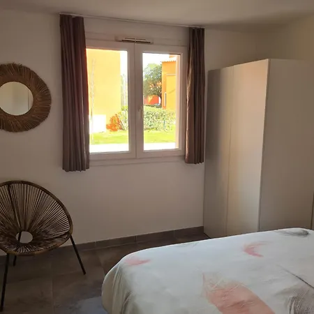 Apartment Hoteliere Les Hameaux De Saint Cyprien 35 M2 1 Lecci
