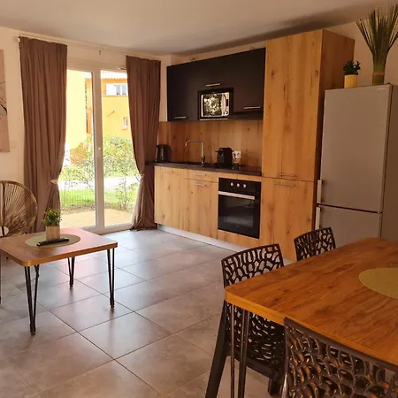 Résidence Hôtelière Les Hameaux De Saint Cyprien 35 M2 1 Appartamento *