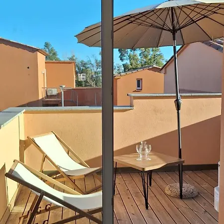 Résidence Hôtelière Les Hameaux De Saint Cyprien 35 M2 1 Appartamento Lecci