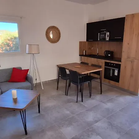Hoteliere Les Hameaux De Saint Cyprien 35 M2 1