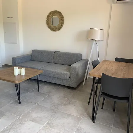 Hoteliere Les Hameaux De Saint Cyprien 35 M2 1