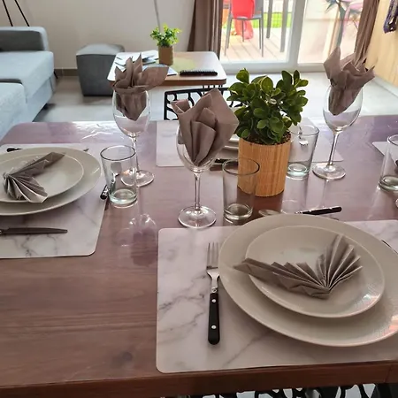 Hoteliere Les Hameaux De Saint Cyprien 35 M2 1 *