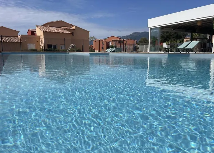 Hoteliere Les Hameaux De Saint Cyprien 35 M2 1 *