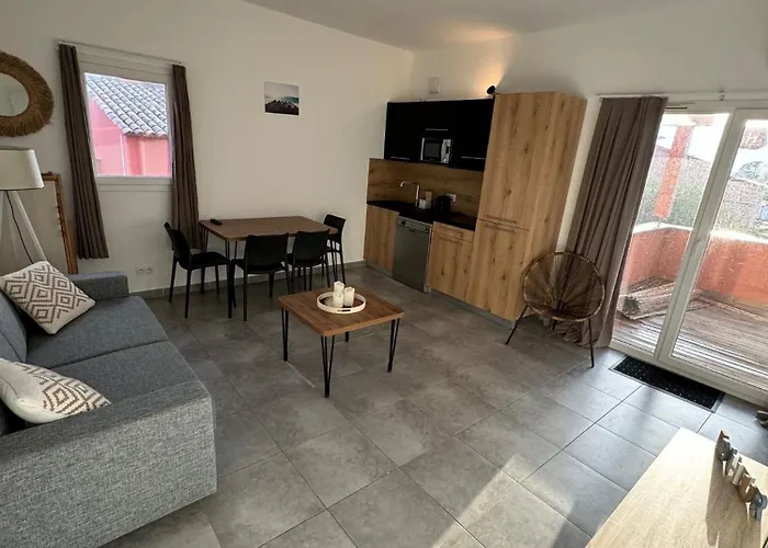 Apartment Hoteliere Les Hameaux De Saint Cyprien 35 M2 1 *