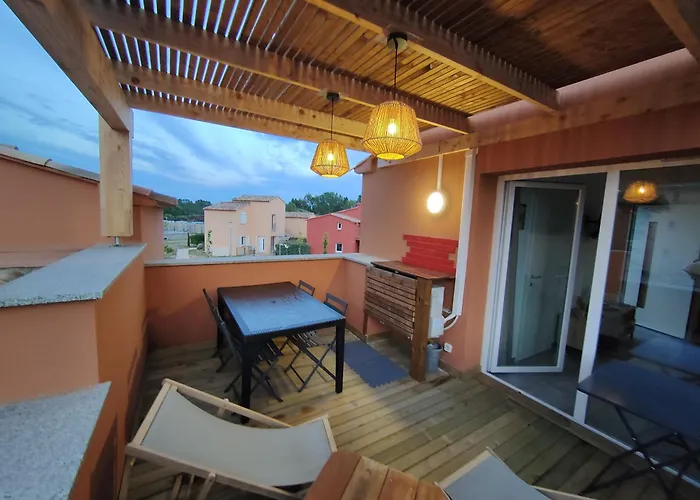 Hoteliere Les Hameaux De Saint Cyprien 35 M2 1 Lecci