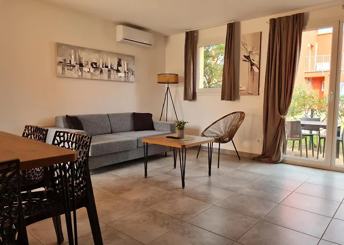 Résidence Hôtelière Les Hameaux De Saint Cyprien 35 M2 1 Appartement *
