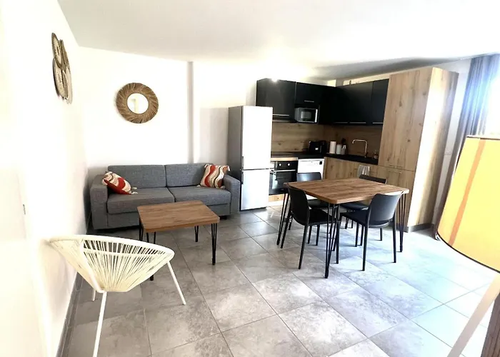 Résidence Hôtelière Les Hameaux De Saint Cyprien 35 M2 1 Appartement