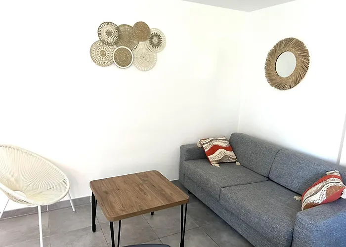 Appartement Résidence Hôtelière Les Hameaux De Saint Cyprien 35 M2 1 *