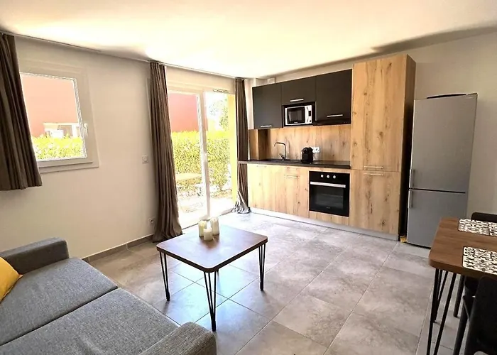 Appartement Résidence Hôtelière Les Hameaux De Saint Cyprien 35 M2 1