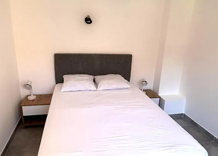 Résidence Hôtelière Les Hameaux De Saint Cyprien 35 M2 1 Appartement