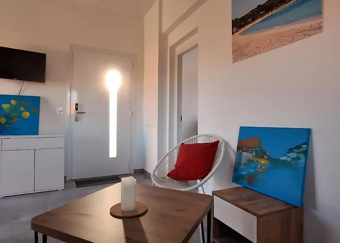 Résidence Hôtelière Les Hameaux De Saint Cyprien 35 M2 1 Appartement