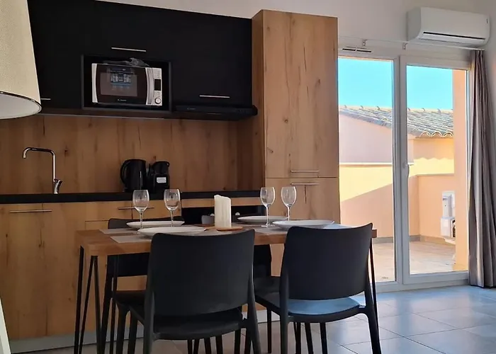 Apartment Hoteliere Les Hameaux De Saint Cyprien 35 M2 1