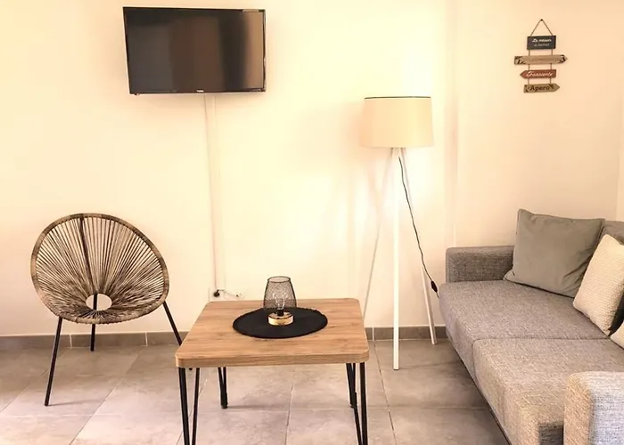 Appartement Résidence Hôtelière Les Hameaux De Saint Cyprien 35 M2 1 *