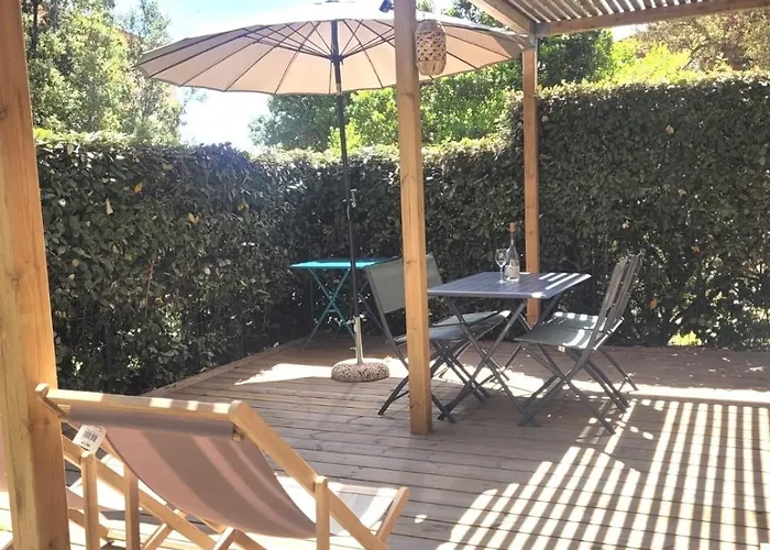 Appartement Résidence Hôtelière Les Hameaux De Saint Cyprien 35 M2 1 Lecci